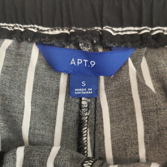 Women's Apt. 9® Challis Shorts - Picture 4 of 9